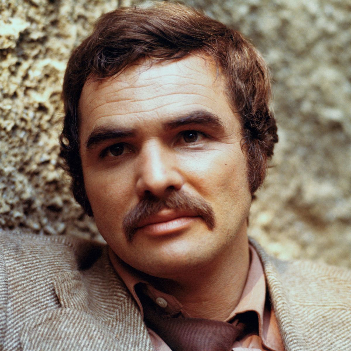 213b530b9379cd711467766ab884954a8f-06-burt-reynolds-4.rsquare.w1200.jpg