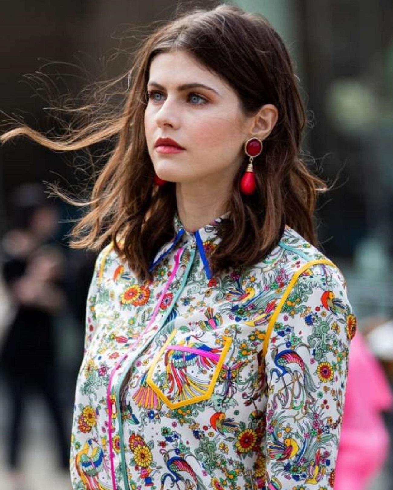 Alexandra-Daddario---Tory-Burch-NYFW-SS20-show-in-Brooklyn-13.jpg