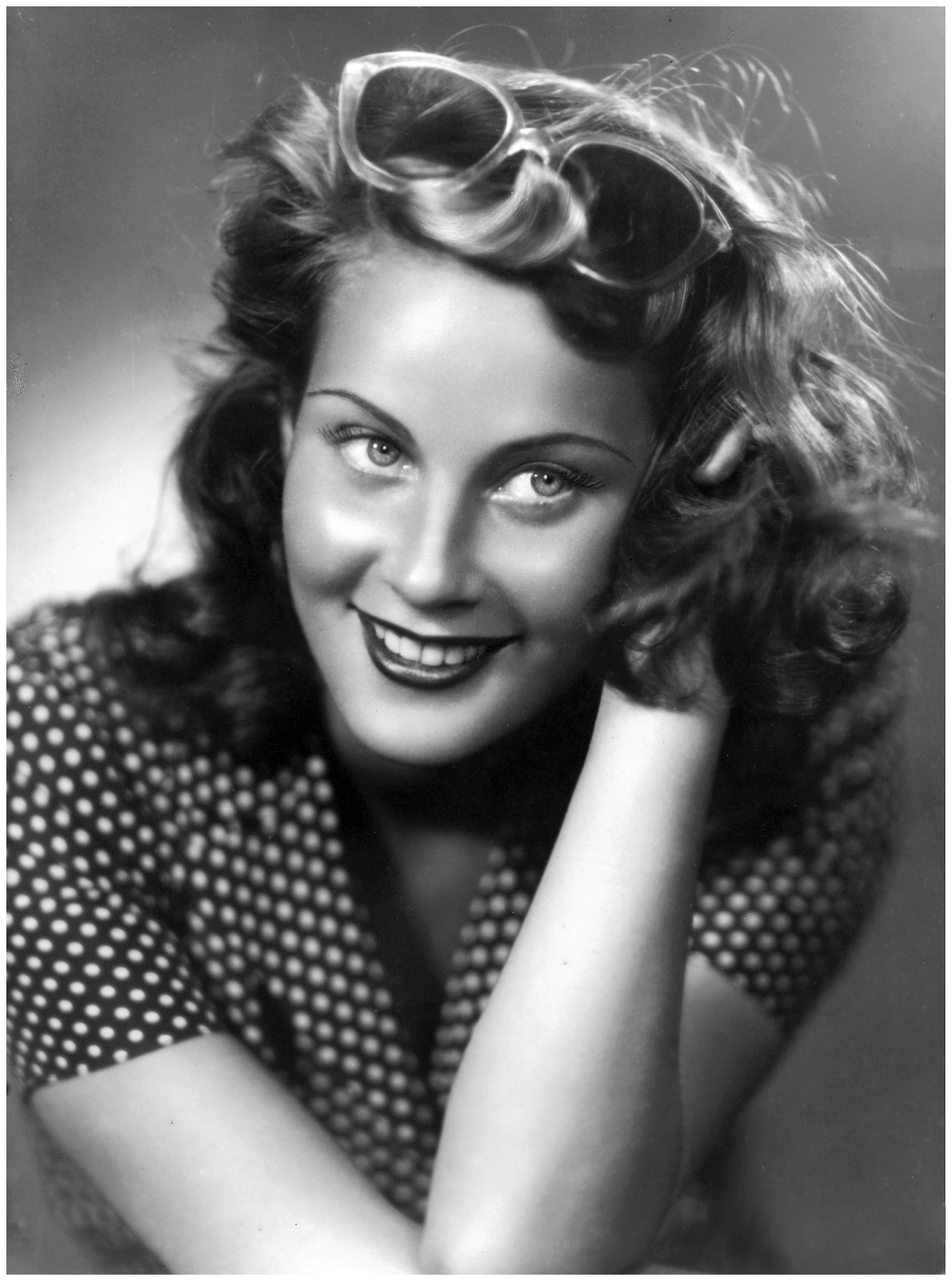 alida-valli-actress-1946-foto-arturo-ghergo.jpg