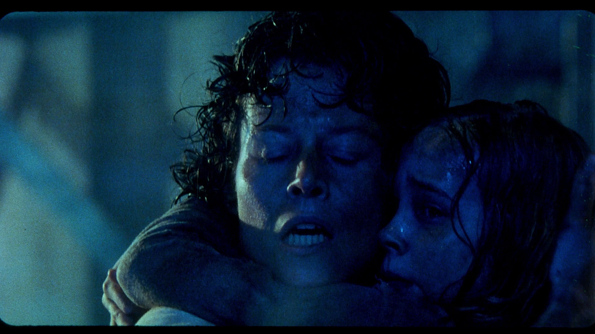 Aliens 1986 1080p Grindhouse.mkv_snapshot_02.01.26.jpg