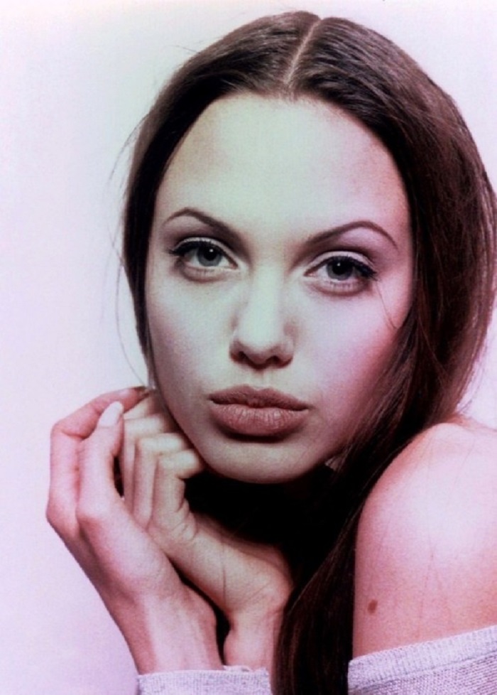 ANGELINA tumblr_or6tjw9Y9O1vc1rsbo2_500.jpg