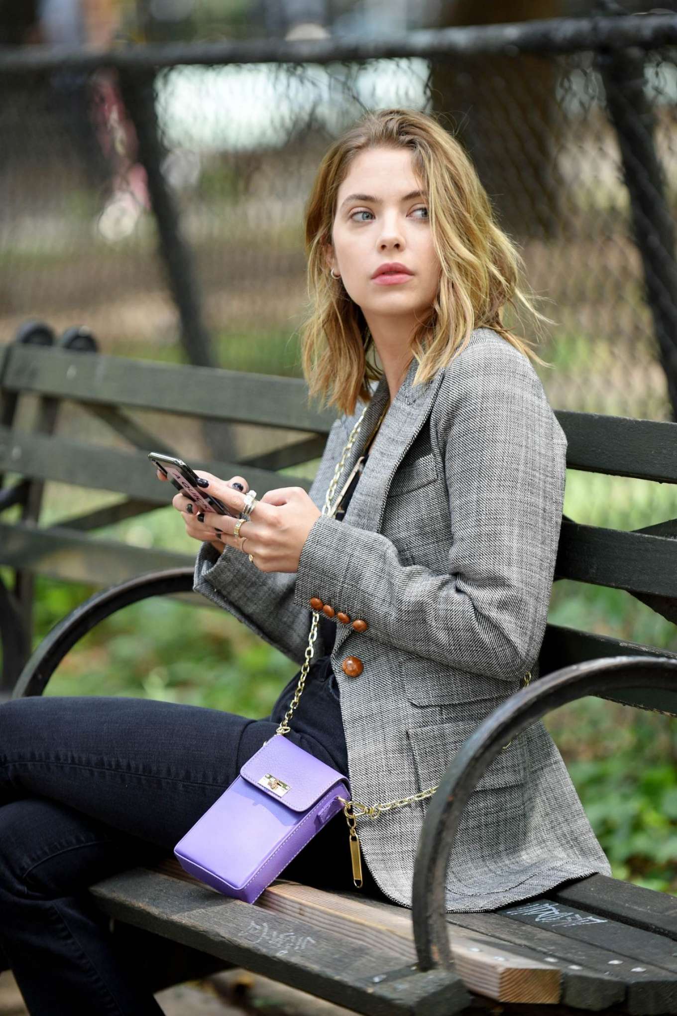 Ashley-Benson---Out-and-about-in-New-York-04.jpg