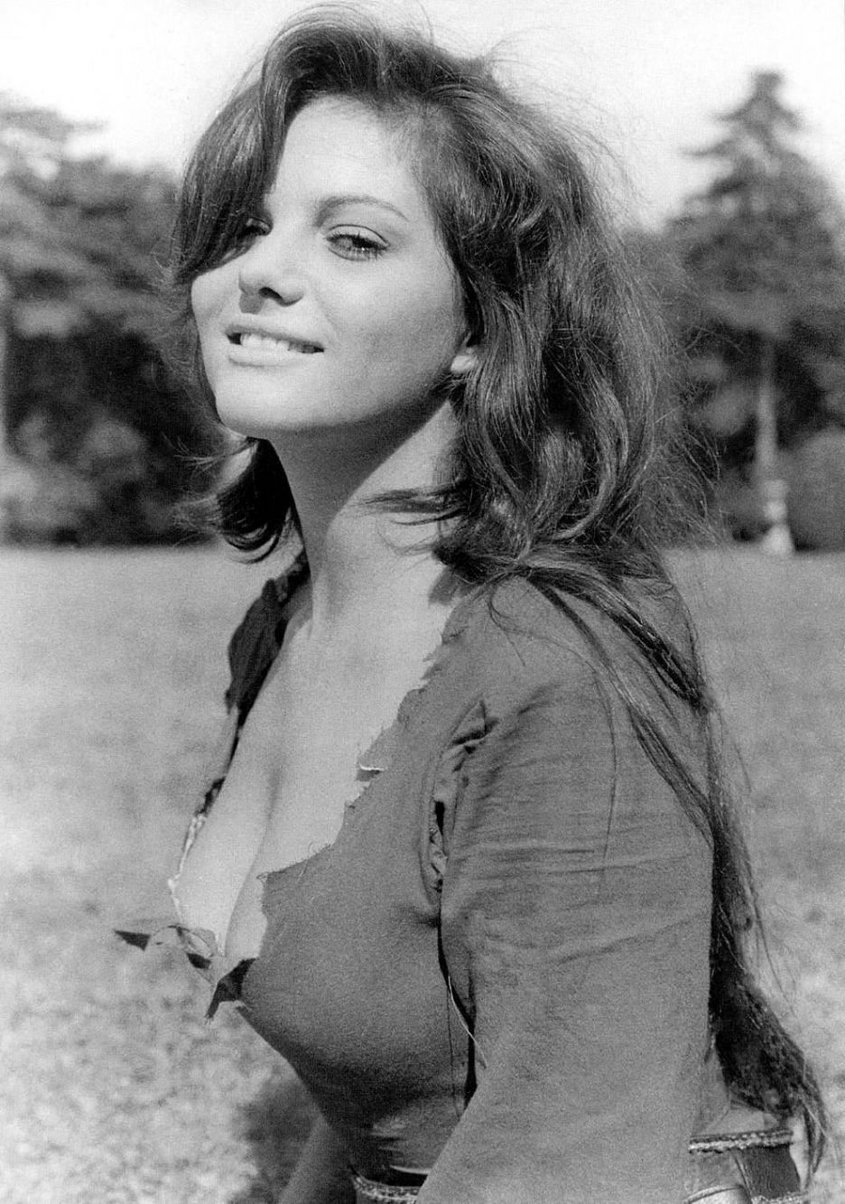 CLAUDIA CARDINALE 5238ce269e498488e573eed918beda15.jpg