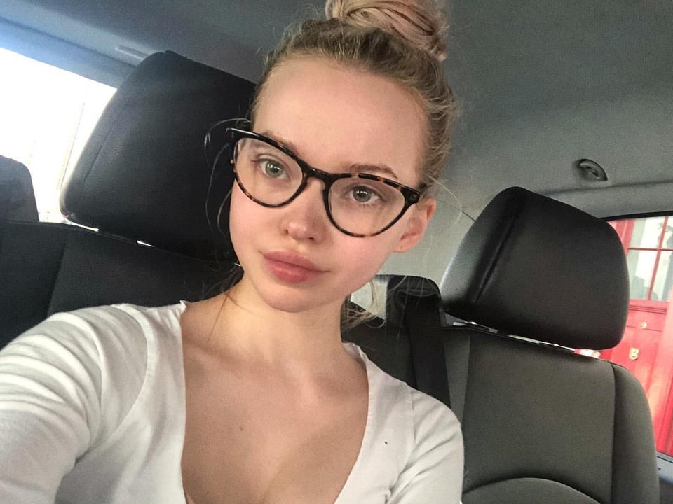 DOVE CAMERON 33j7jbd31z631.jpg