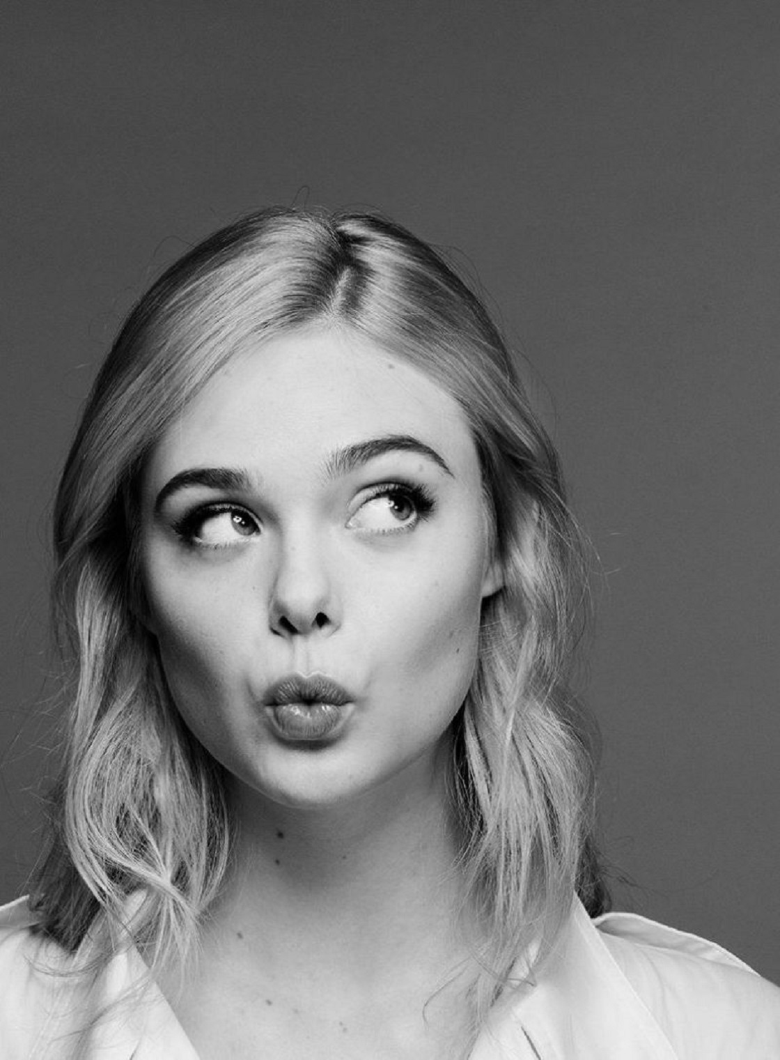 elle-fanning-photoshoot-october-2019-0.jpg