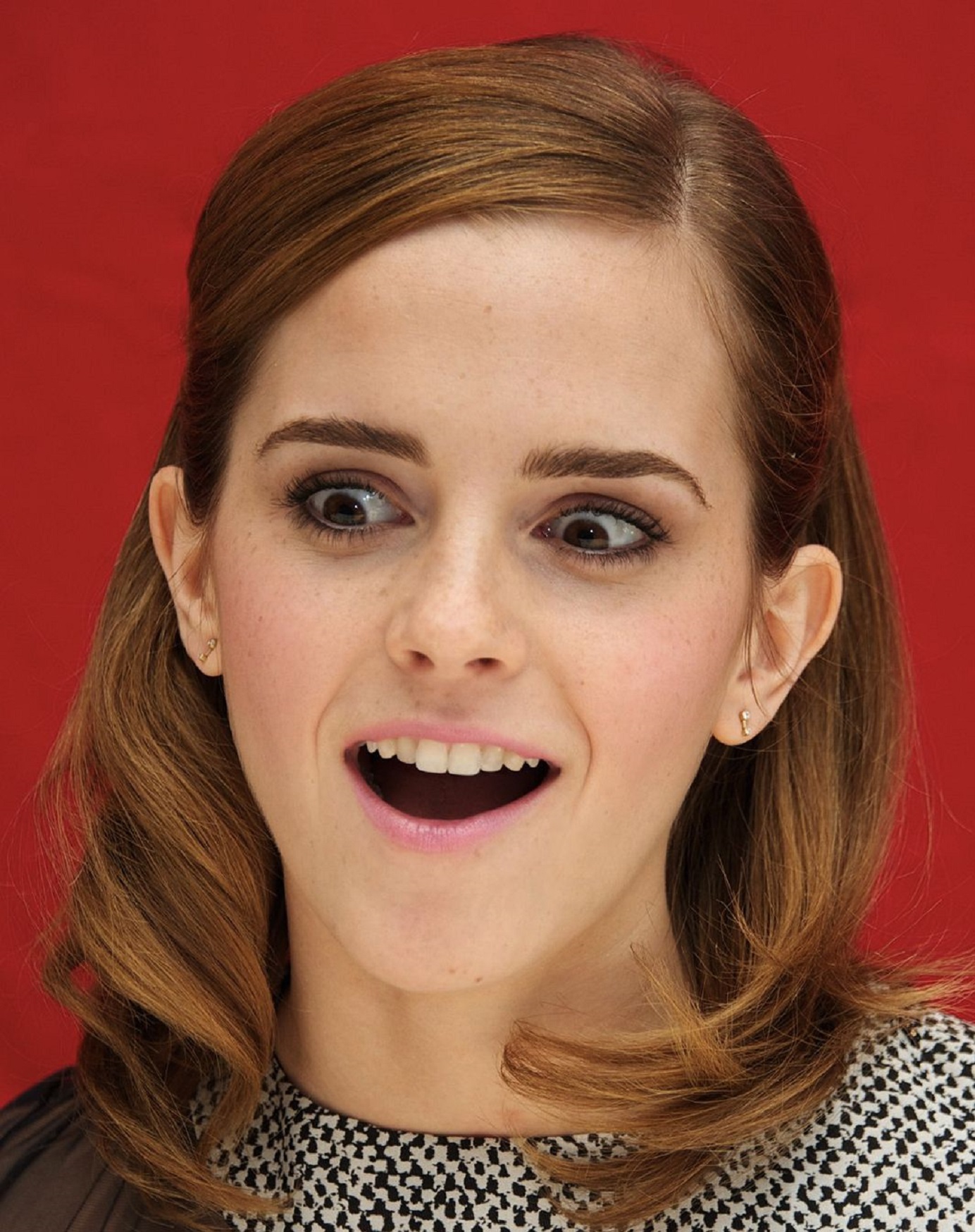 EMMA WATSON d1ba44f81b2170f512dad7904435e051.jpg