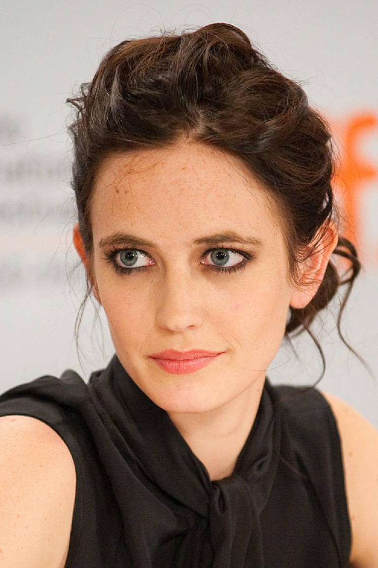 Eva_Green_(Headshot).jpg