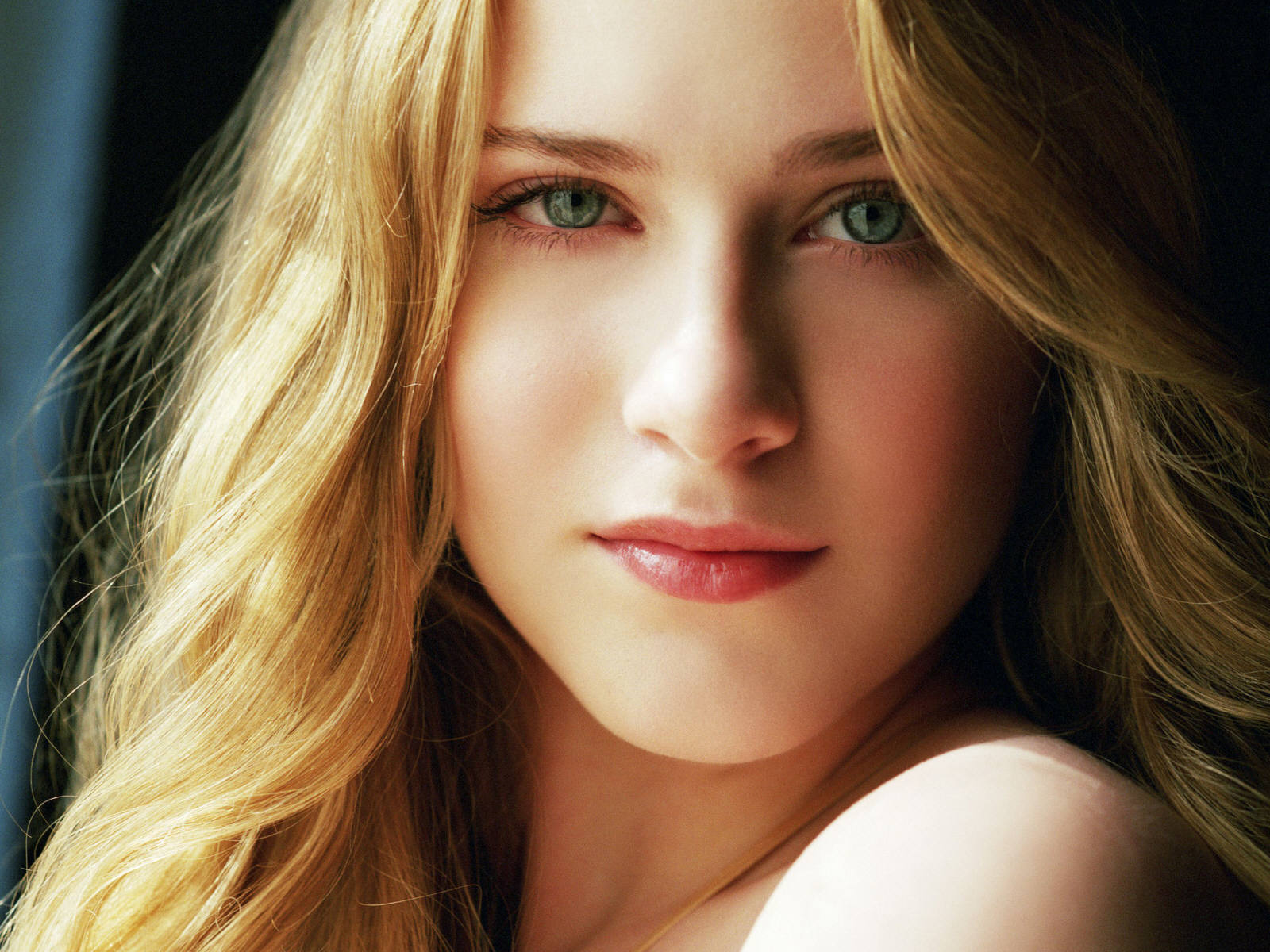 Evan-Rachel-Wood-Wallpapers.jpg