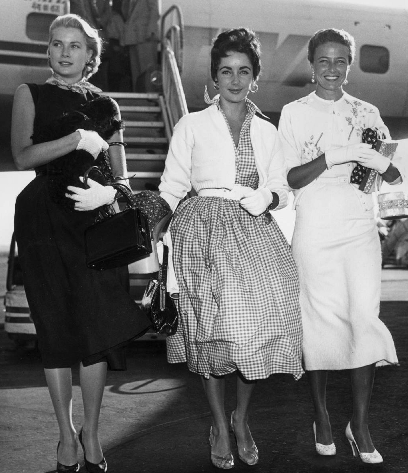 grace-kelly-liz-taylor-lorraine-day-1955-keystone.jpg