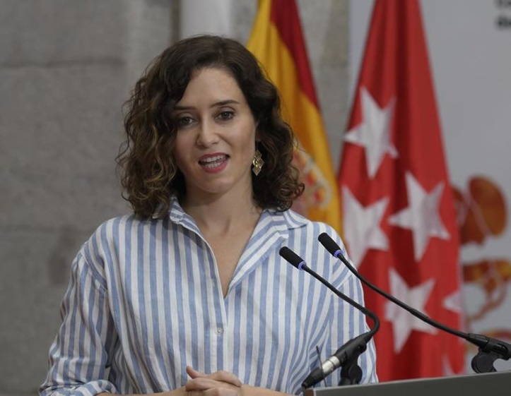 isabel-diaz-ayuso-en-un-acto-en-la-real-casa-de-postas-europa-press.jpeg