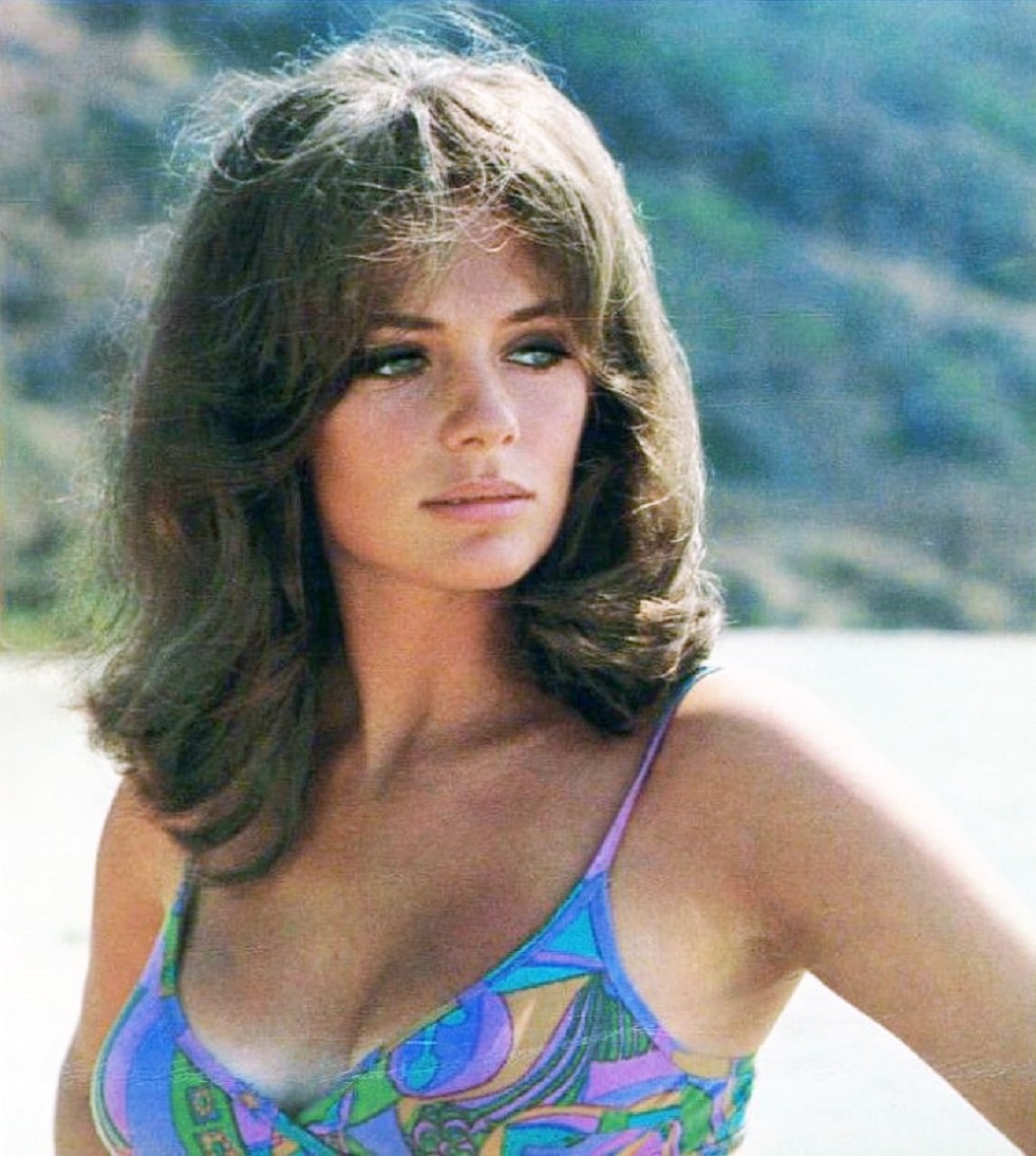 Jacqueline-Bisset-hot-boobs-photo.jpg