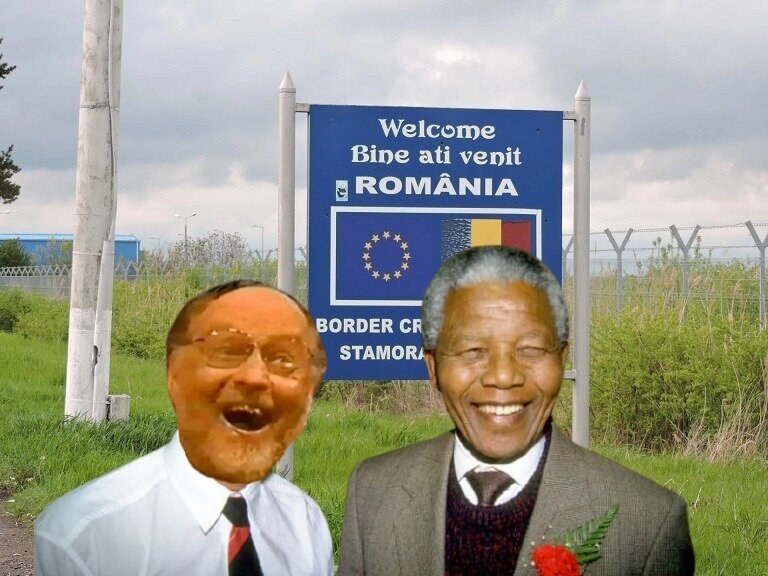 Klopek y Mandela en Rumania.jpg