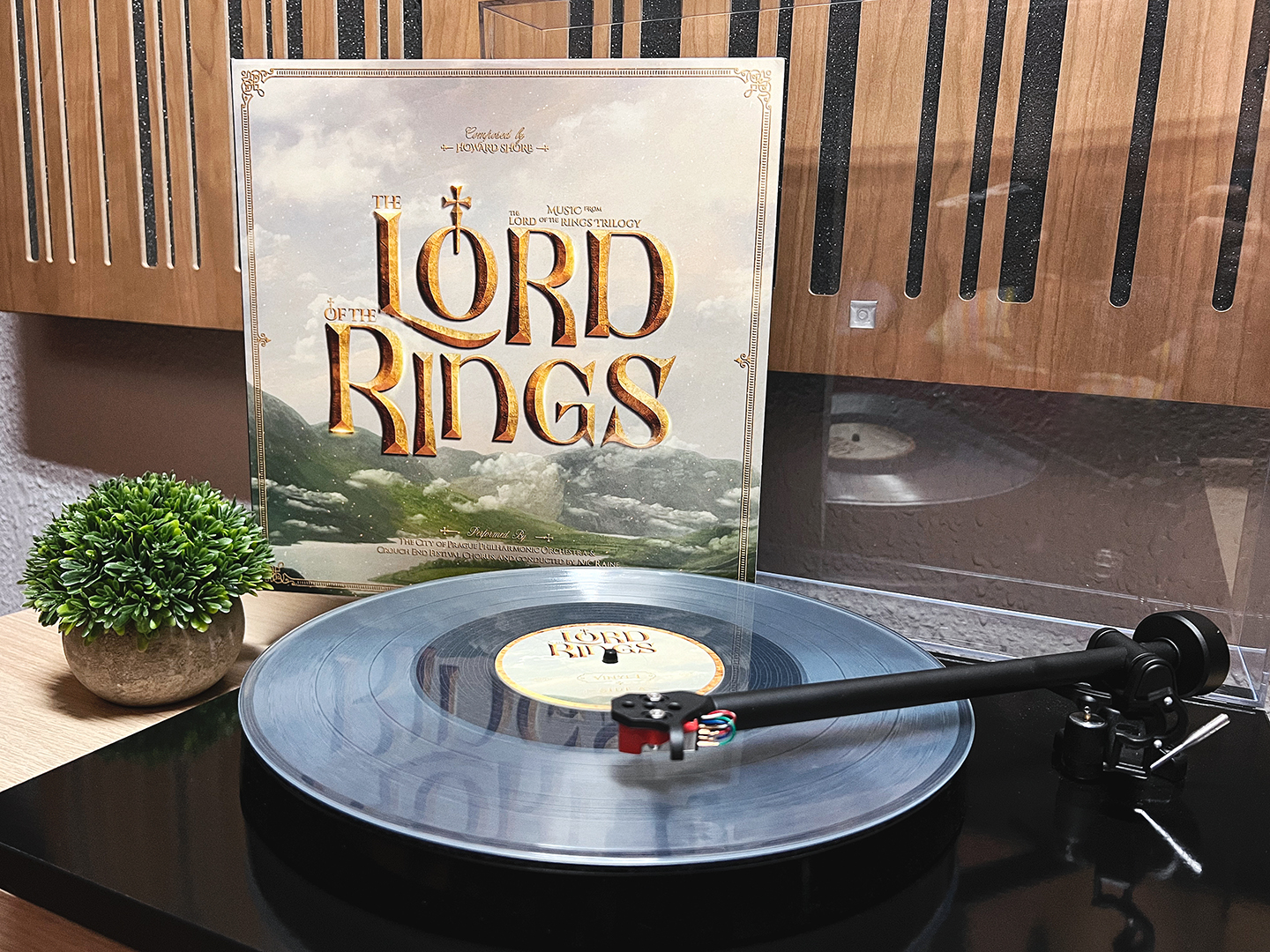 LOTR_3XLP_01.jpg