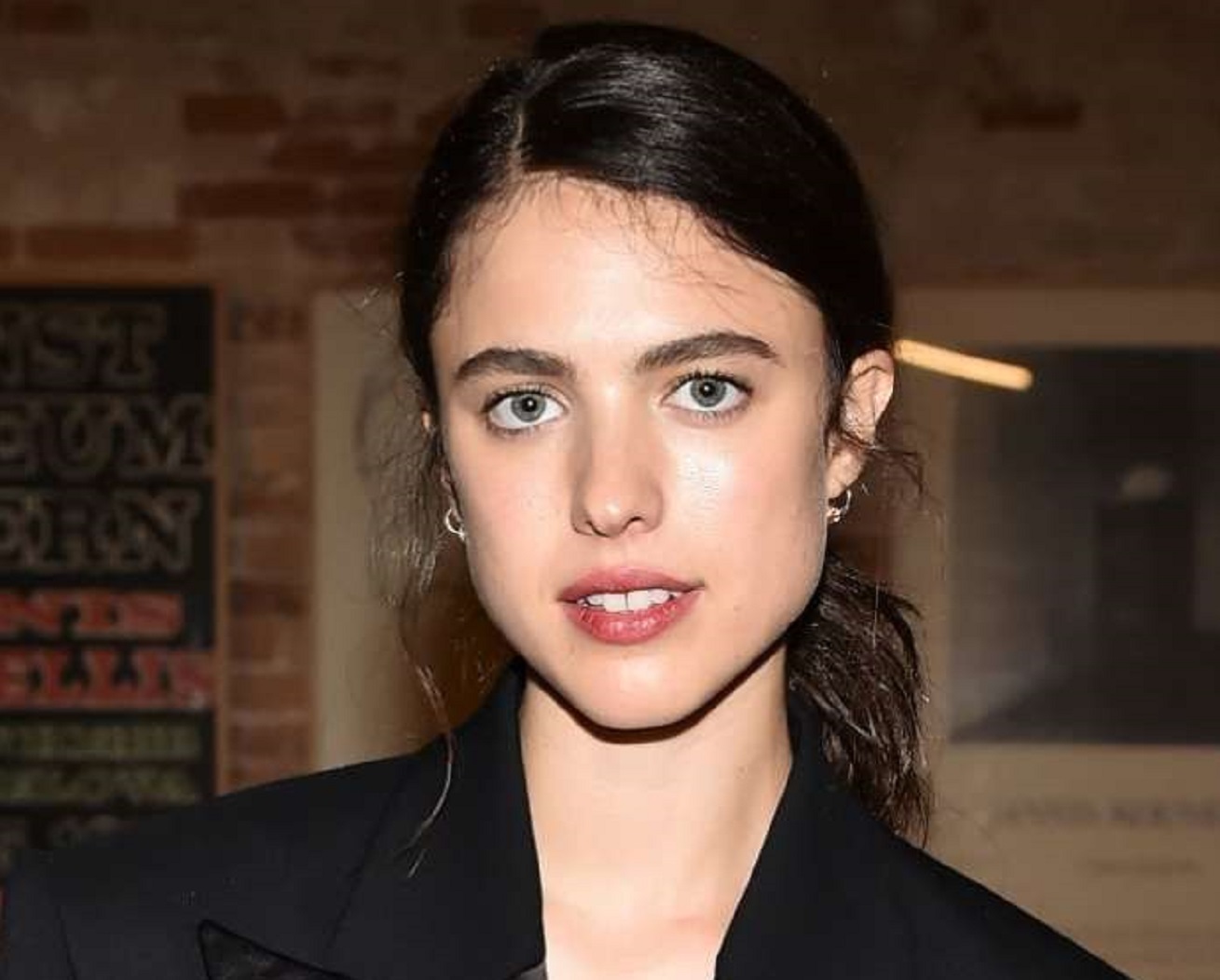 Margaret-Qualley---Miu-Miu-Womens-Tales-Dinner-at-76th-Venice-Film-Festival-01.jpg