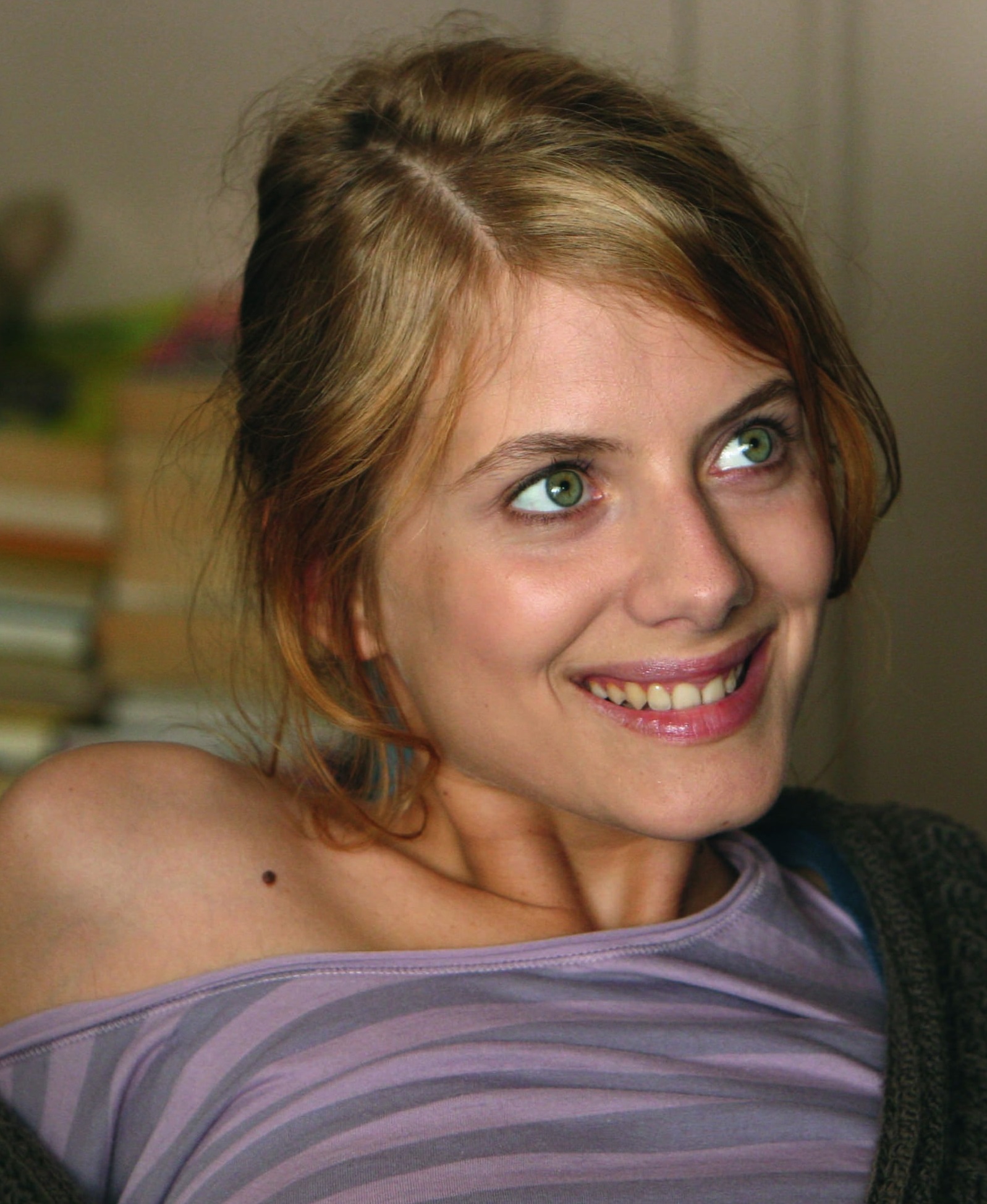 Melanie Laurent12_Melanie-Laurent.jpg