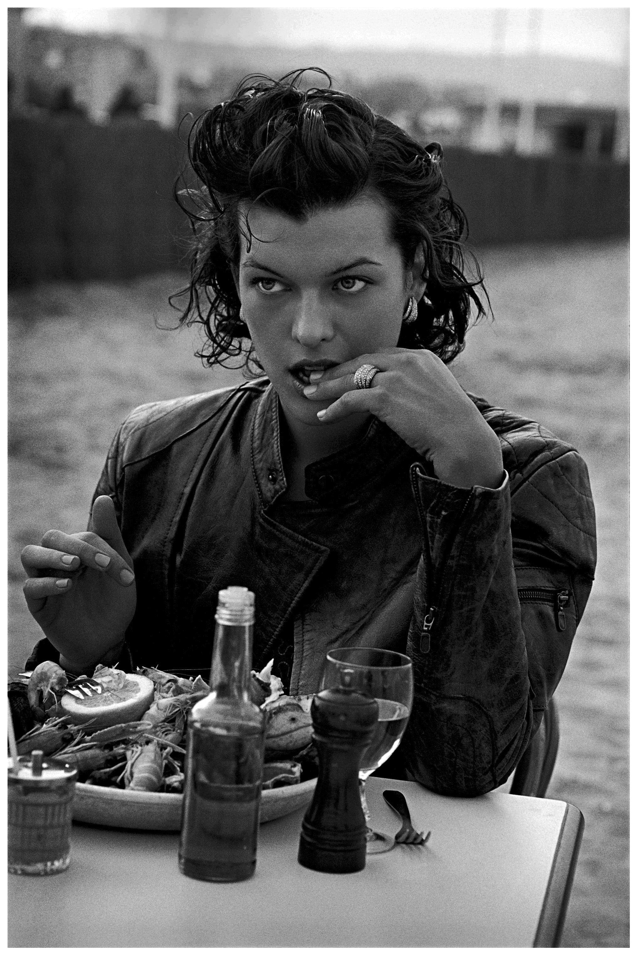 milla-jovovich-peter-lindberg-3-copy.jpg