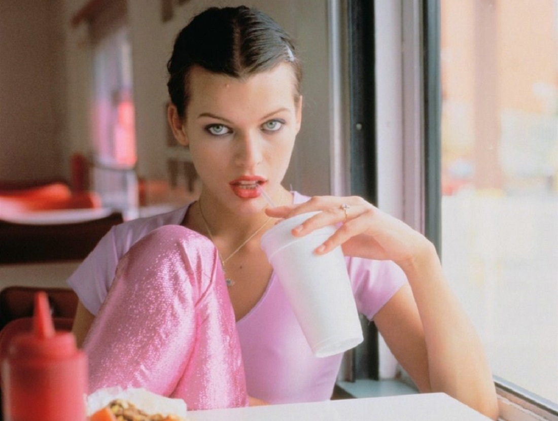 Milla Jovovich UnknownPhotoshoot_1_zibeno7.jpg