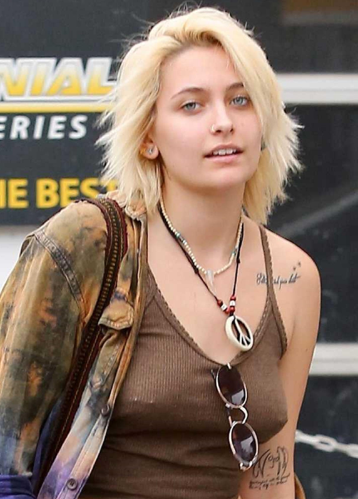 Paris-Jackson-1 a.jpg