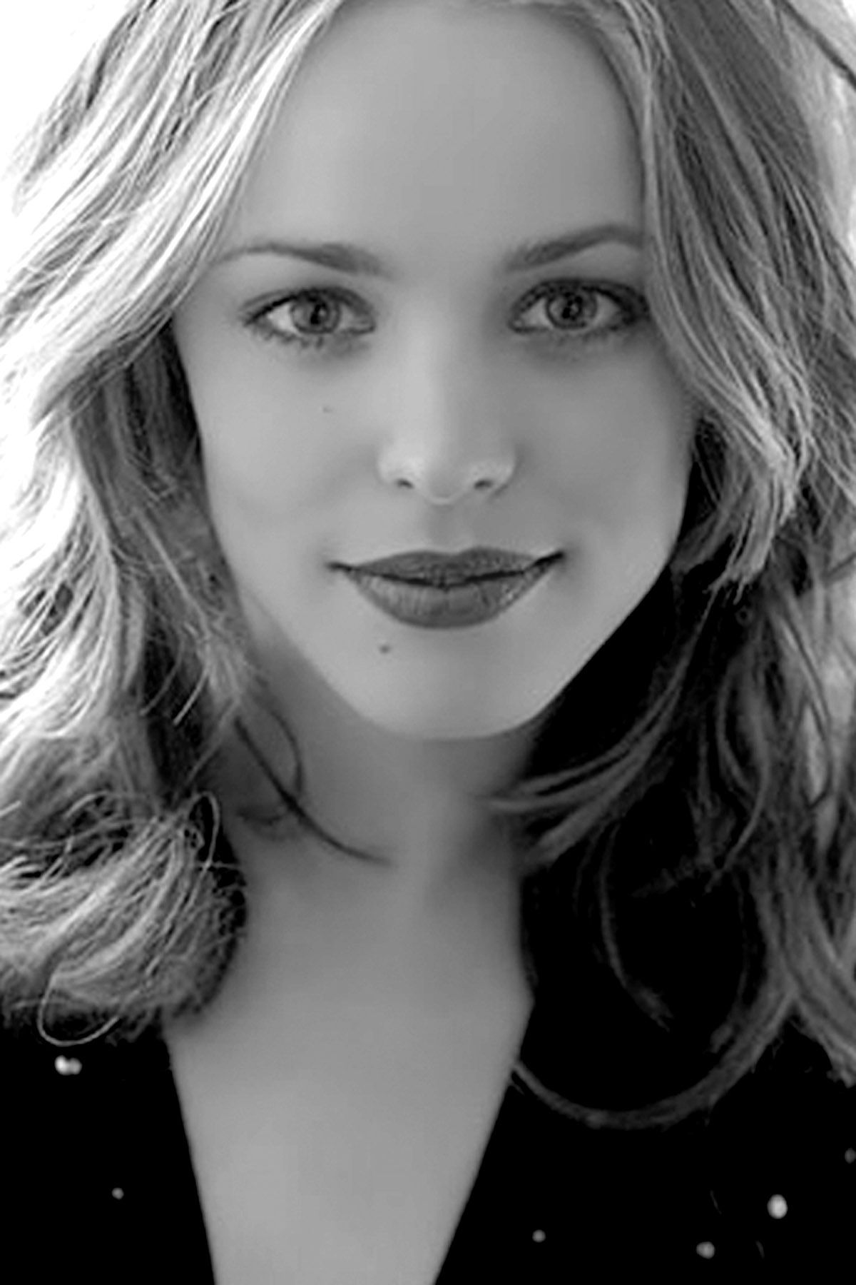 RACHEL MC ADAMS 0e8945d50eb71a33f81a021669812624.jpg