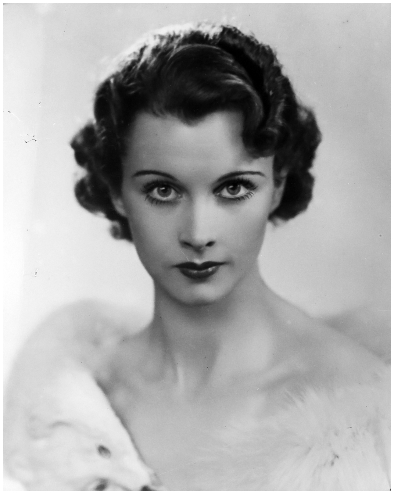 vivien-leigh-1935.jpg